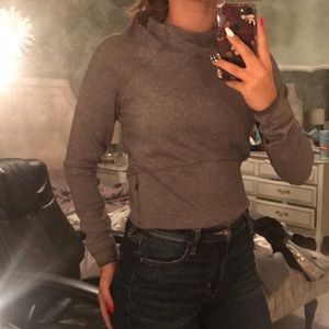 Lululemon long sleeve supper cute